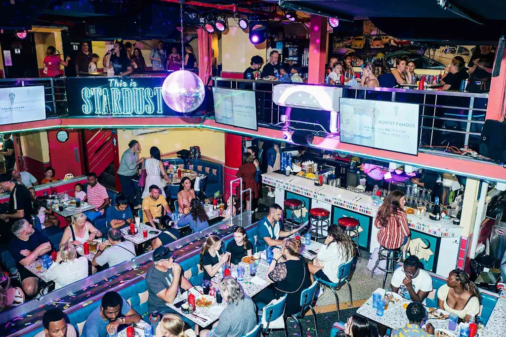 Ellen's Stardust Diner