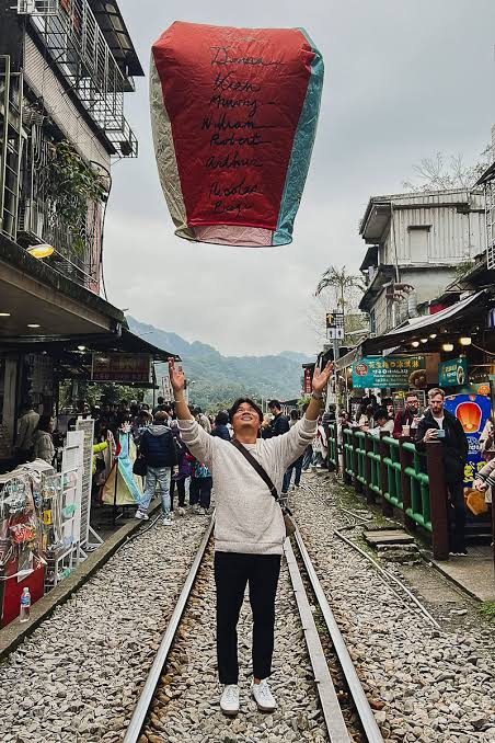 Explore Shifen During Your Trip