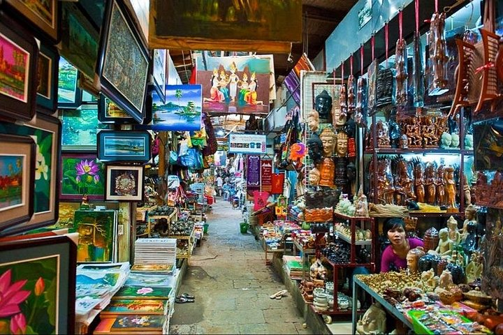 Explore Phnom Penh's Local Markets
