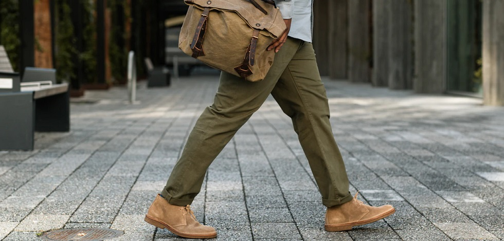 Travel Pants Men Can Wear on Flights and Road Trips